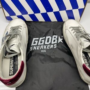 GOLDEN GOOSE men size 40.